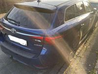 Gebraucht Toyota Avensis Business Edition 147 PS (108 kW) 2016 Blau Kombi