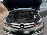 Gebraucht Mercedes C220 170 PS (125 kW) 2012 Silber Coupé