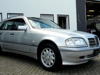 Gebraucht Mercedes C200 Elegance 163 PS (119 kW) 2000 Silber Kombi
