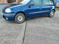 Gebraucht Renault Clio II 58 PS (42 kW) 2000 Blau Limousine