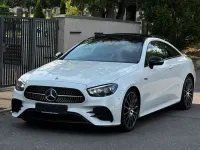 Gebraucht Mercedes E300 AMG line 258 PS (189 kW) 2021 Weiß Coupé