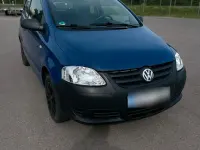 Gebraucht VW Fox 54 PS (39 kW) 2006 Blau Kleinwagen