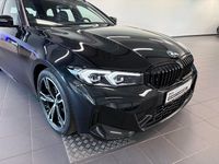 Gebraucht BMW 320 M Sport 190 PS (139 kW) 2023 Schwarz Kombi