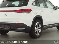 Gebraucht Mercedes EQA250 Progressive 139 kW (190 PS) 2023 Polarweiß SUV
