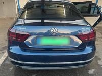 Gebraucht VW Passat 140 PS (102 kW) 2014 Blau Limousine