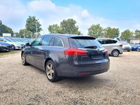 Gebraucht Opel Insignia Edition 131 PS (96 kW) 2013 Plat.anthr./rogrey/0j:silbergr Kombi