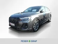 Usado Audi Q7 S-Line 286 HP (210 kW) 2025 Cinzento SUV