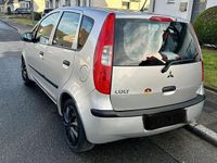 Gebraucht Mitsubishi Colt 75 PS (55 kW) 2004 Grau Kleinwagen