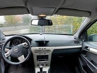 Gebraucht Opel Astra 90 PS (66 kW) 2008 Limousine