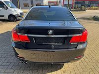 Gebraucht BMW 730L Executive 211 PS (155 kW) 2012 Schwarz Limousine