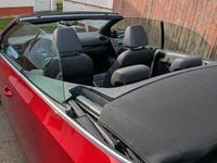 Usata VW Golf 105 CV (77 kW) 2011 Rosso Cabrio