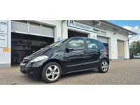 Gebraucht Mercedes A160 Avantgarde 82 PS (60 kW) 2008 Kosmosschwarz  metalliclack (metallic) Kleinwagen