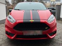 Gebraucht Ford Fiesta ST 182 PS (133 kW) 2016 Rot Kleinwagen