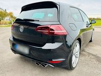 gebraucht VW Golf VII R DCC,ACC,Carbon,RFK,19 Zoll, unfallfrei