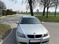 Gebraucht BMW 320 163 PS (119 kW) 2007 Silber Kombi