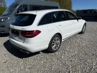 Gebraucht Mercedes C220 Avantgarde 194 PS (142 kW) 2018 Weiß Limousine