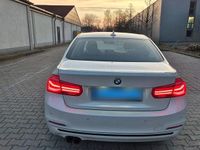 Gebraucht BMW 320 Sport Line 184 PS (135 kW) 2016 Weiß Limousine