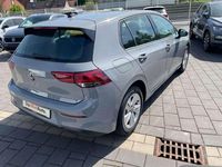 Gebraucht VW Golf VIII Life 116 PS (85 kW) 2021 Grau Limousine