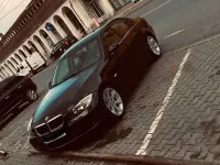 Gebraucht BMW 320 177 PS (130 kW) 2008 Schwarz Limousine