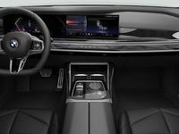 Gebraucht BMW 740 Comfort Edition 299 PS (219 kW) 2025 Weiß Limousine