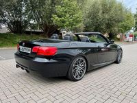 Gebraucht BMW 330 Cabriolet M Sport 272 PS (200 kW) 2011 Schwarz Cabrio
