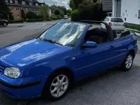 Gebraucht VW Golf 75 PS (55 kW) 1999 Blau Cabrio