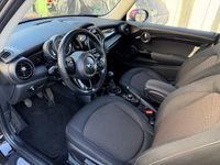 Gebraucht Mini Cooper D 116 PS (85 kW) 2016 Schwarz Kleinwagen
