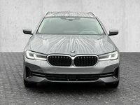 Gebraucht BMW 520 184 PS (135 kW) 2022 Grau Kombi