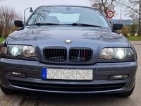 Gebraucht BMW 320 136 PS (100 kW) 2001 Grau Limousine