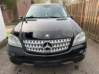 Gebraucht Mercedes ML280 190 PS (139 kW) 2008 Schwarz SUV