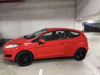 Gebraucht Ford Fiesta Trend 80 PS (58 kW) 2015 Rot Kleinwagen