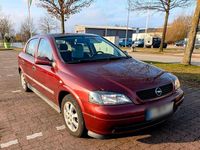 Gebraucht Opel Astra Edition 75 PS (55 kW) 1999 Rot Limousine