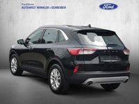 Gebraucht Ford Kuga Titanium 150 PS (110 kW) 2022 Obsidian schwarz met. SUV