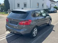 Gebraucht BMW 218 Active Tourer Basis 150 PS (110 kW) 2015 Grau Van / Kleinbus