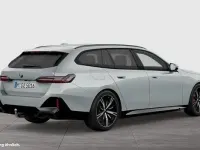 Gebraucht BMW 540 M Sport 303 PS (222 kW) 2025 Grau Kombi