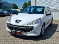 Gebraucht Peugeot 206 Basis 73 PS (53 kW) 2011 Blanc banquise Kleinwagen