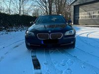 Gebraucht BMW 525 218 PS (160 kW) 2011 Blau Cabrio