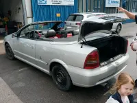 Gebraucht Opel Astra 147 PS (108 kW) 2005 Silber Cabrio