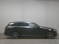 Gebraucht Mercedes C300 Avantgarde 194 PS (142 kW) 2020 Obsidianschwarz metallic