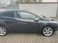 Gebraucht Ford Fiesta 120 PS (88 kW) 2010 Schwarz Coupé