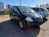 Gebraucht Lancia Musa 95 PS (69 kW) 2007 Schwarz Van / Kleinbus