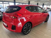 Gebraucht Kia Ceed GT-Challenge 204 PS (150 kW) 2014 Rot Kleinwagen