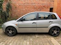 gebraucht Ford Fiesta 1.4 (80 PS)