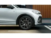 Usata VW Tiguan Style 204 CV (150 kW) 2025 Argento SUV