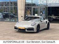 Gebraucht Porsche 992 581 PS (427 kW) 2021 Racetrackgrey/kreide/crayon/ch Coupé