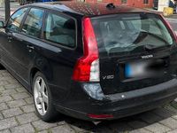 Używany Volvo V50 180 KM (132 kW) 2009 Czarny Kombi