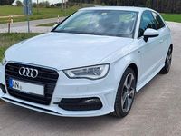Second-hand Audi A3 Ambiente 110 CP (80 kW) 2015 Alb Berlinǎ