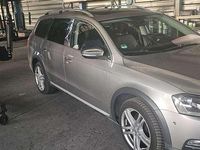 Gebraucht VW Passat 170 PS (125 kW) 2012 Gold Kombi