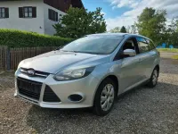 Gebraucht Ford Focus 110 PS (80 kW) 2012 Silber Kombi