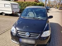 Second-hand VW Fox 54 CP (39 kW) 2006 Negru Hatchback